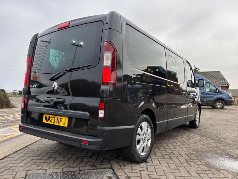 RENAULT TRAFIC