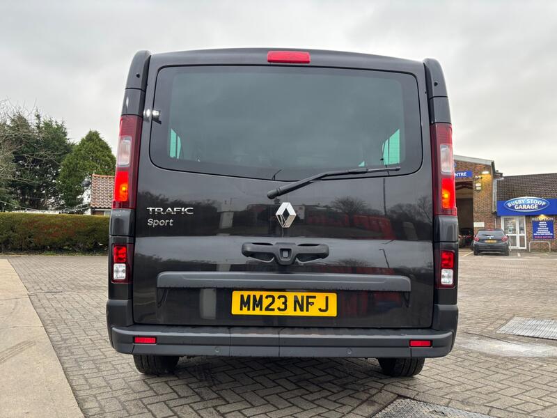 RENAULT TRAFIC