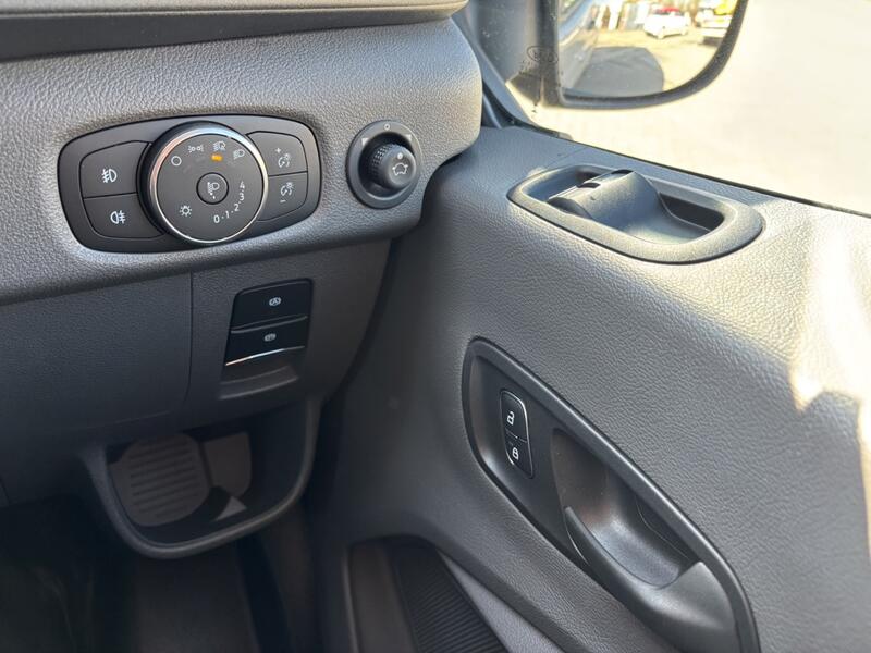 FORD TRANSIT