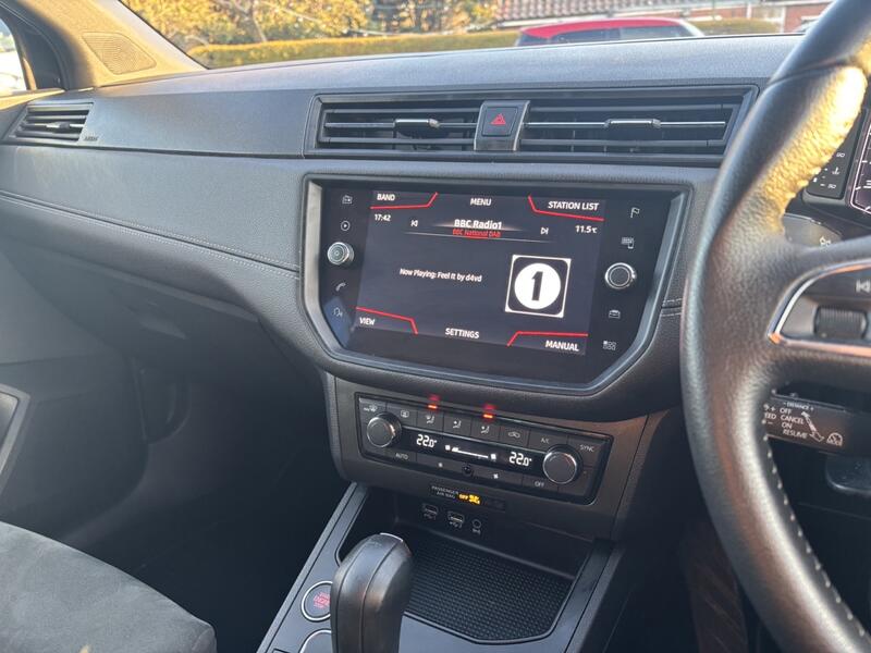 SEAT IBIZA