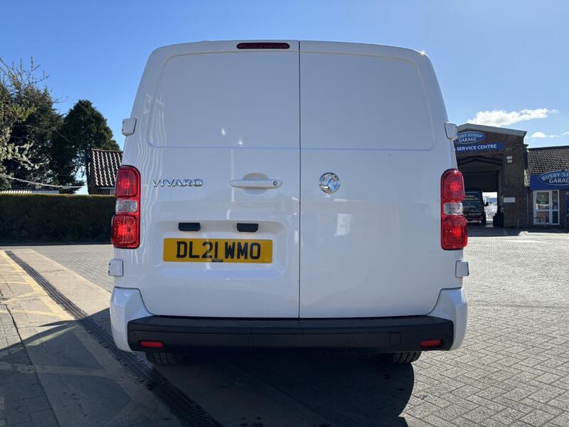 VAUXHALL VIVARO