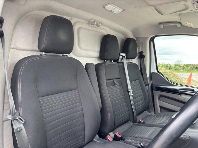 FORD TRANSIT CUSTOM